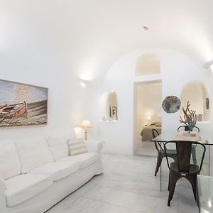 Armeni Luxury Villas